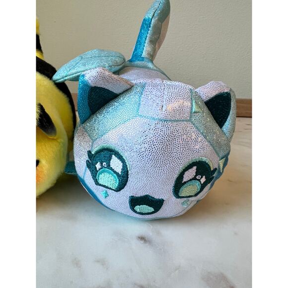 Aphmau MeeMeows Bee Cat and Diamond Mystery Plush Mystery Box, Blind Box - Picture 11 of 15